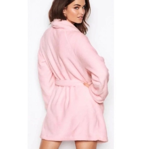 Victoria’s Secret The Cozy Robe Size M/L. New in Bag. - Picture 2 of 5